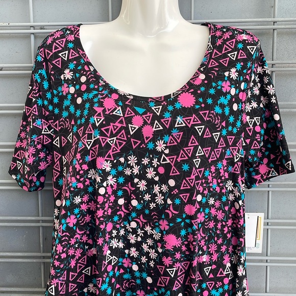 LulaRoe Geometric & Floral Perfect T Top-#0297 - Picture 3 of 12